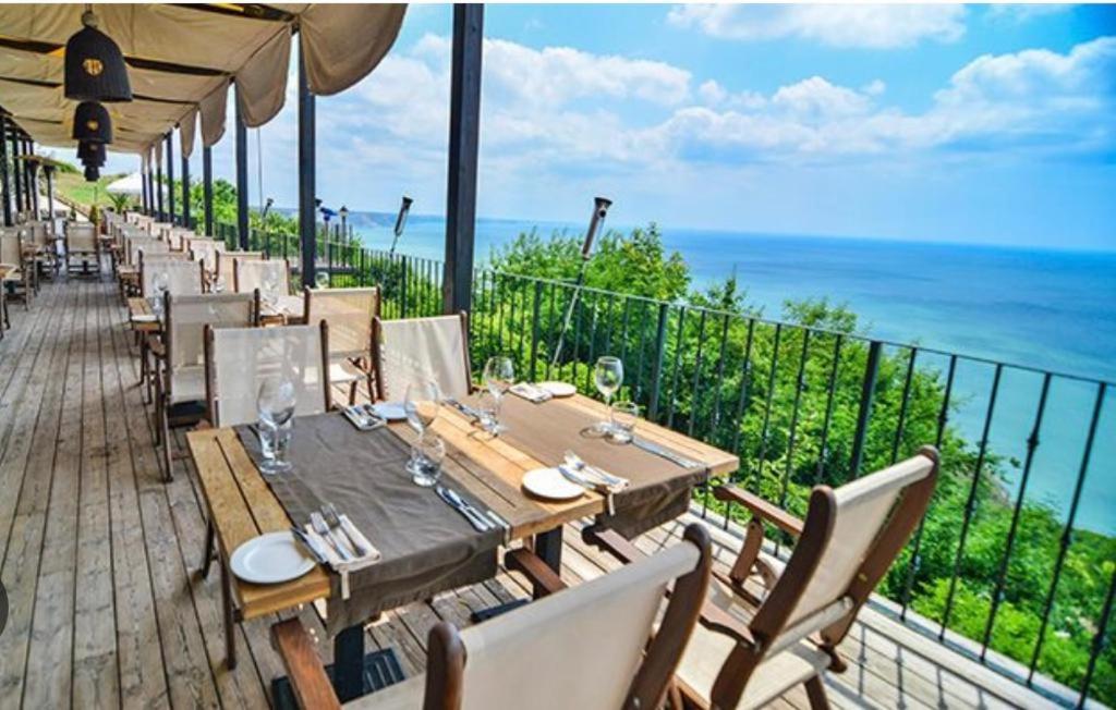 Sea View Apartment Kaliakria Resort Топола Экстерьер фото