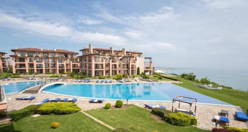 Sea View Apartment Kaliakria Resort Топола Экстерьер фото